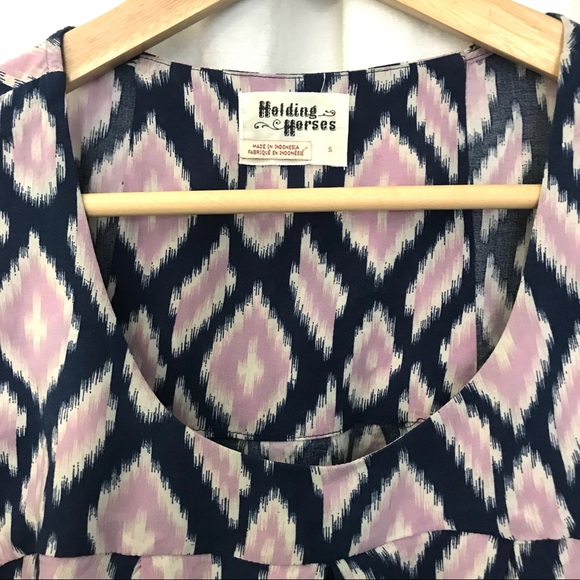 Holding Horses Ikat tunic - Picture 6 of 10